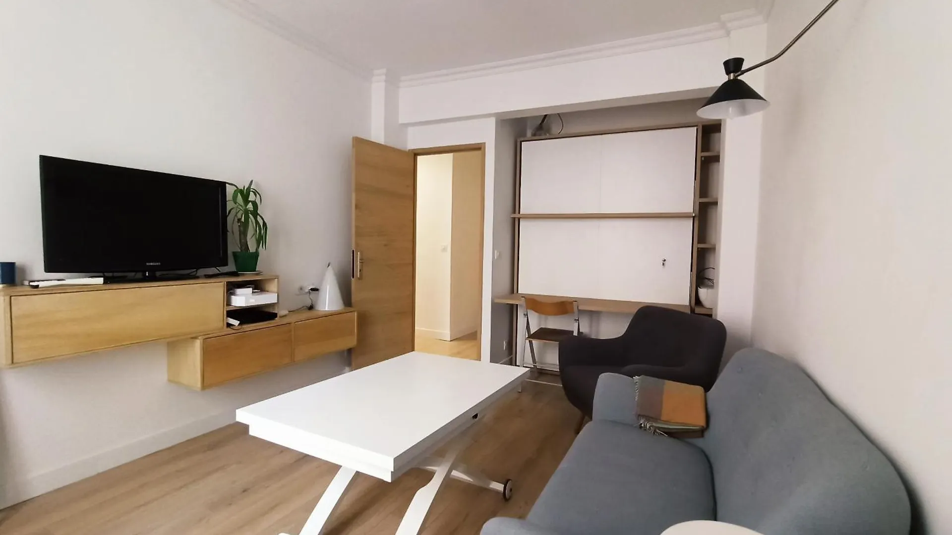 Apartment Rue Du Faubourg St Honore #1 - 8 Paris